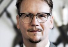 SJÓN : Biographie et Bibliographie Sjon