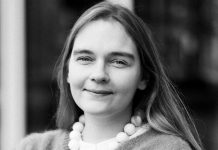 Elena Selena : Biographie et Bibliographie Elena Selena